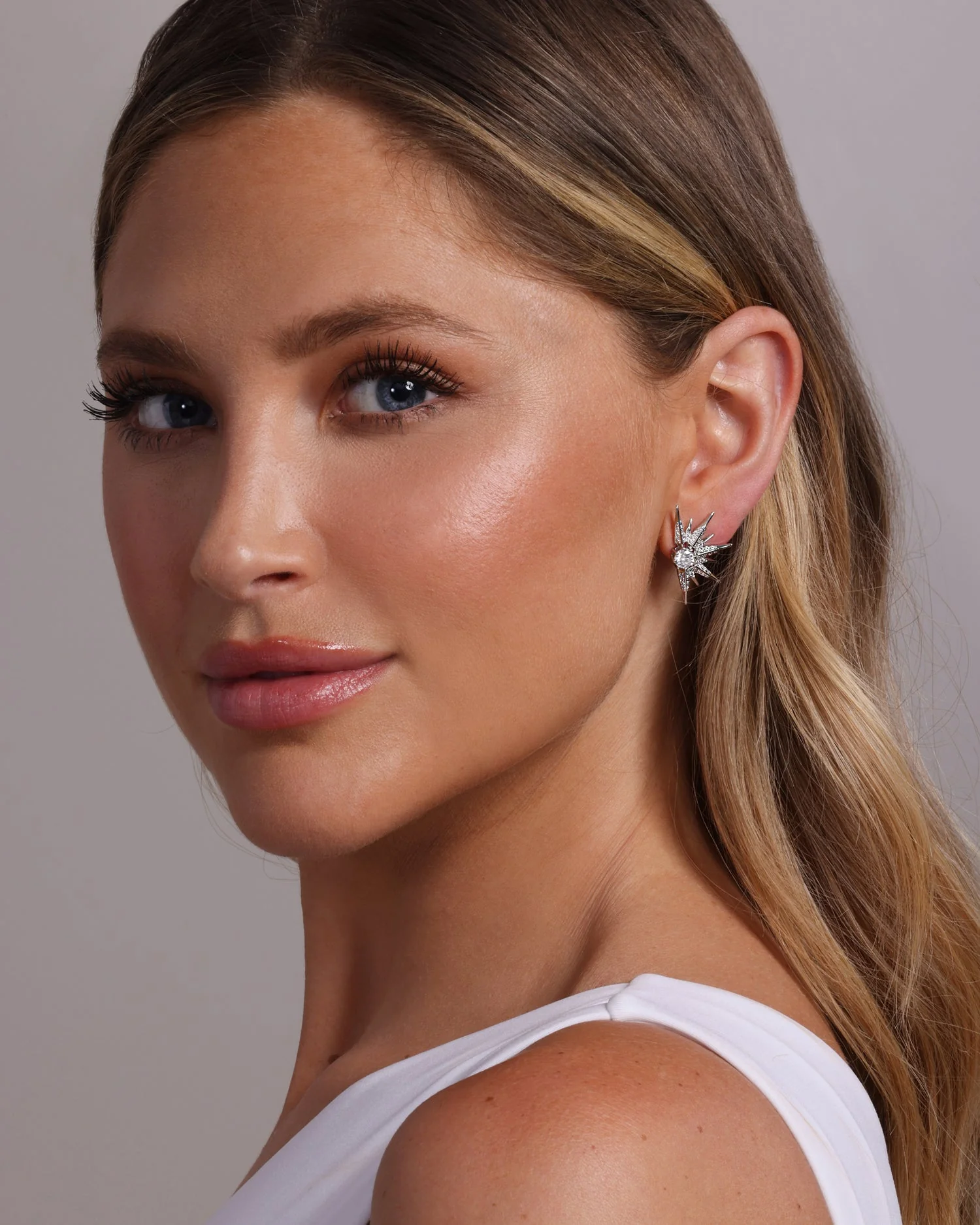 Gabriella Sunburst Stud Earrings - Silver|White Diamondettes - Image 2