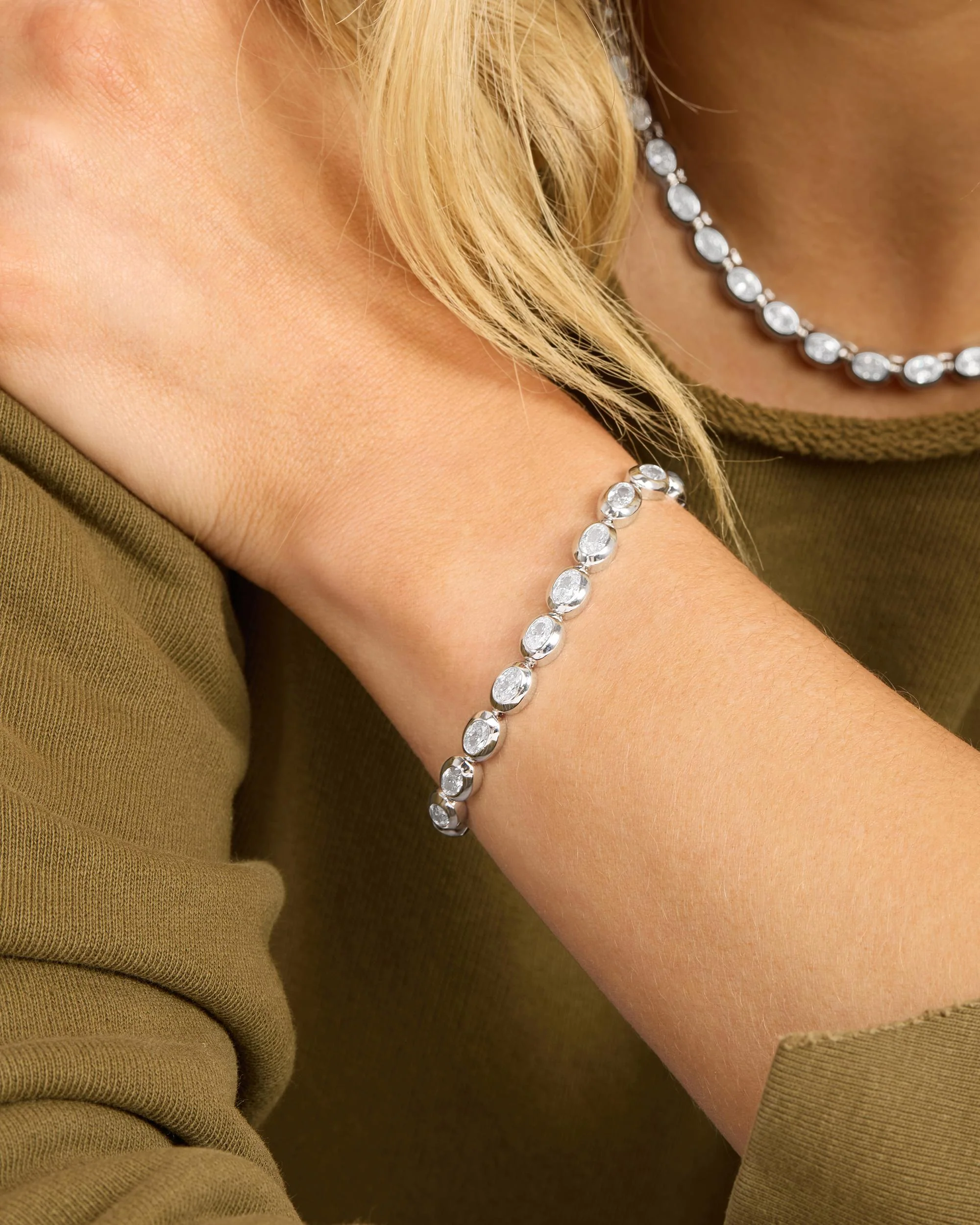 She's a Boss Tennis Bracelet 4mm - Silver|White Diamondettes - Image 2