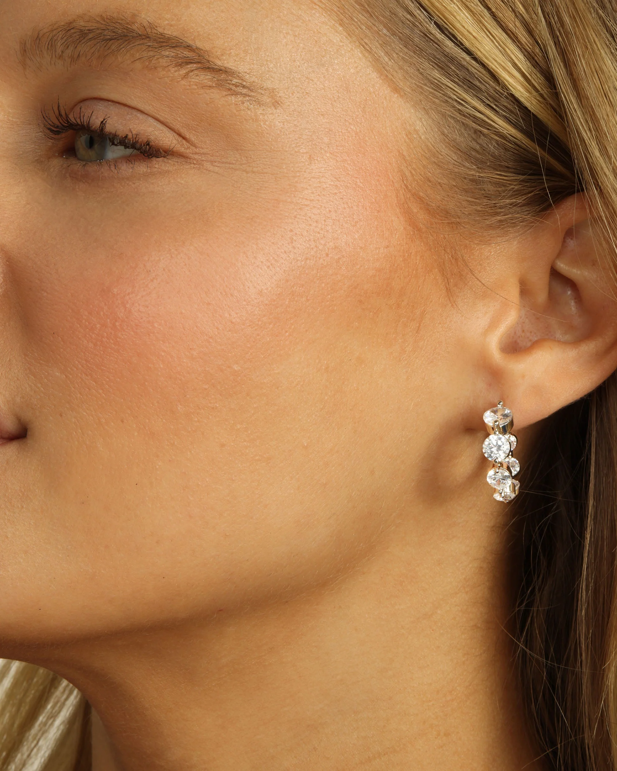 She's an Icon Hoops .75" - Silver|White Diamondettes - Image 2
