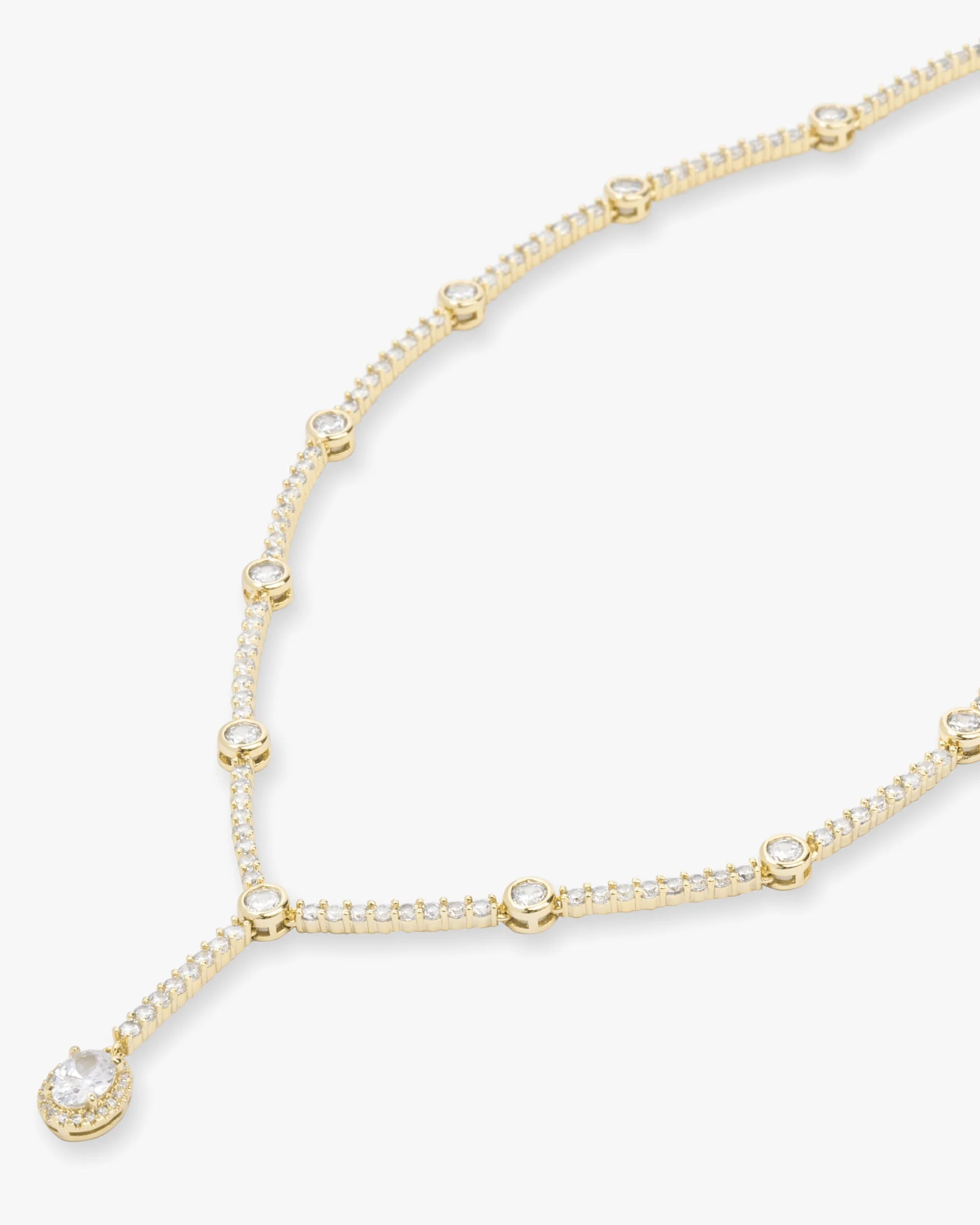 She's an Icon Lariat Necklace 18" - Gold|White Diamondettes - Image 3